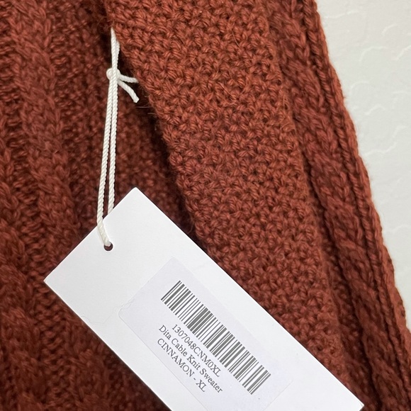 New Women's Reformation Dita Cable Alpaca Sweater - Picture 5 of 9